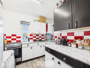 Photo 7- click for photo gallery